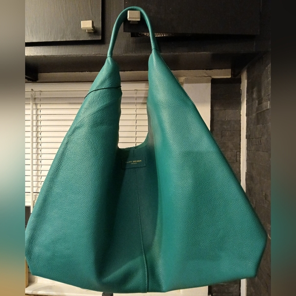 Kurt Geiger Handbags - Kurt Geiger NWT Large Hobo Green Bag With Dustbag